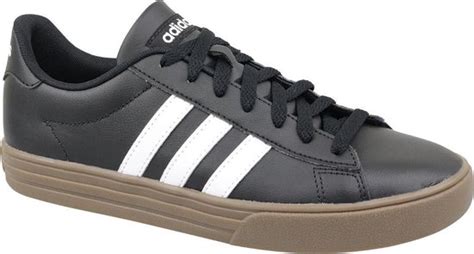 adidas daily 2.0 maat 44